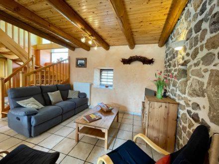gite La Fermette Valprivas Extérieur photo